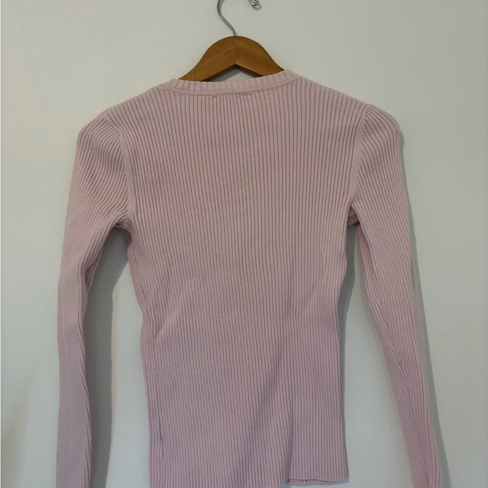 St John’s bay cotton blend sweater vneck light pink
